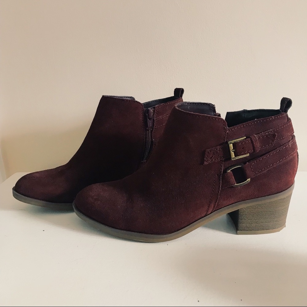 Sonoma Maroon Ankle Booties